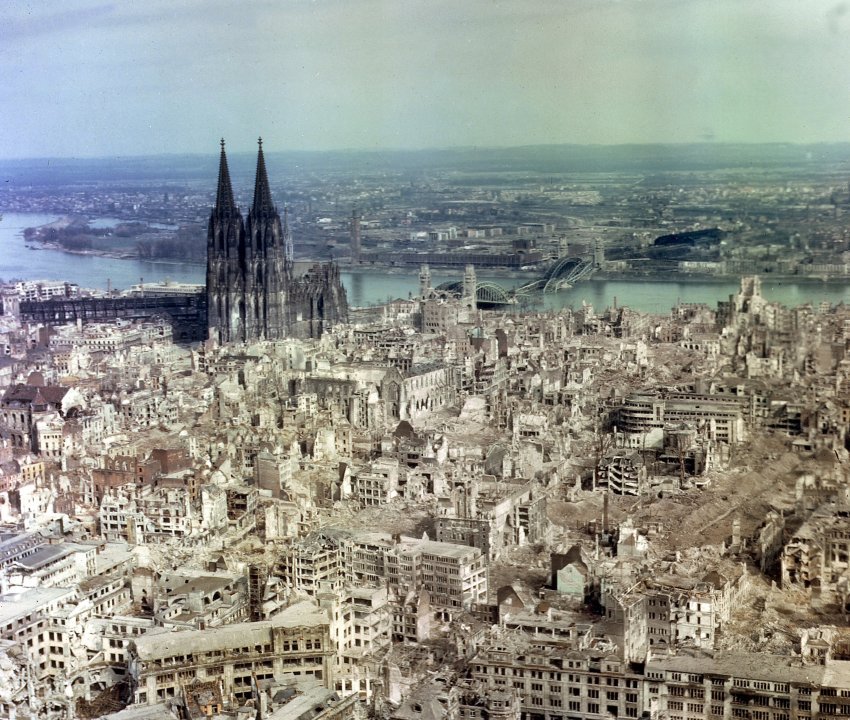 Немецкие города после войны. Дрезден 1945. Разрушенный Кельн 1945.