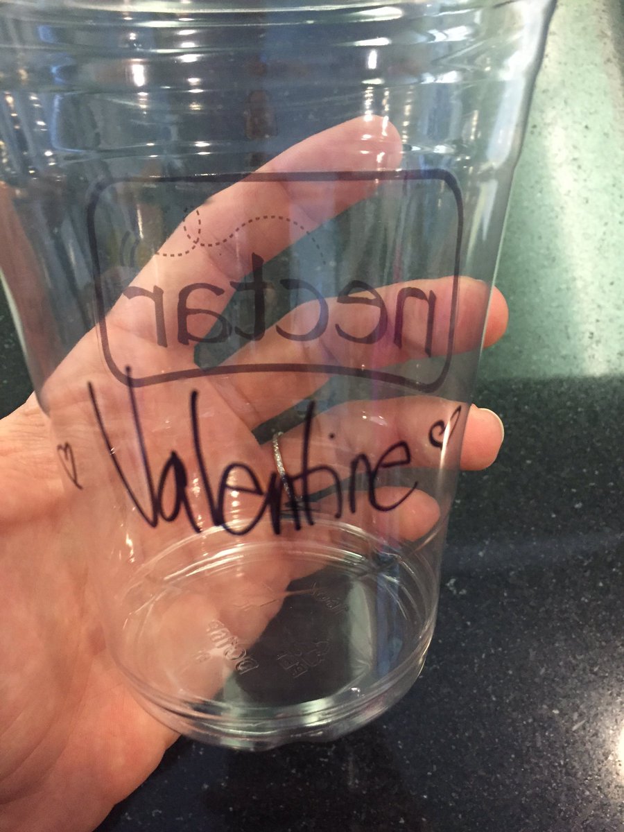 lifeisnectar's tweet photo. Tagging our Valentine's Day Special blend today! Get your Coco-Berry Love smoothie before its all gone ❤️ https://t.co/aInvtpa95j