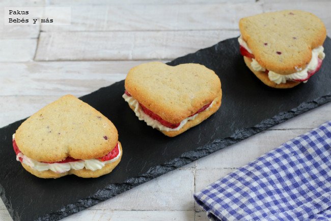 bebesymas's tweet image. 19 recetas de San Valentín para hacer con los peques bit.ly/1mab8Ju