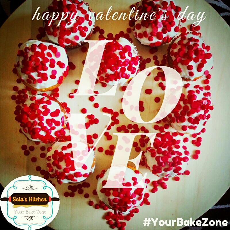 SolasKitchen's tweet photo. Love is in the air.. and so are our valentine's cupcakes!😍 💞
#SolasKitchen #valentinecupcakes #ValentineDay #14feb https://t.co/DpLoZ2k532