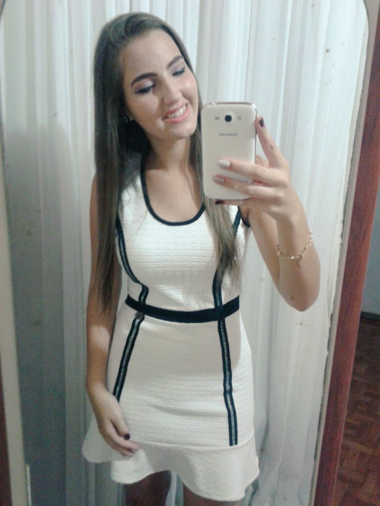 milena_blemer's tweet photo. Look de ontem #Fazendaa #BrunoeBarreto https://t.co/moBtv9Cbvu