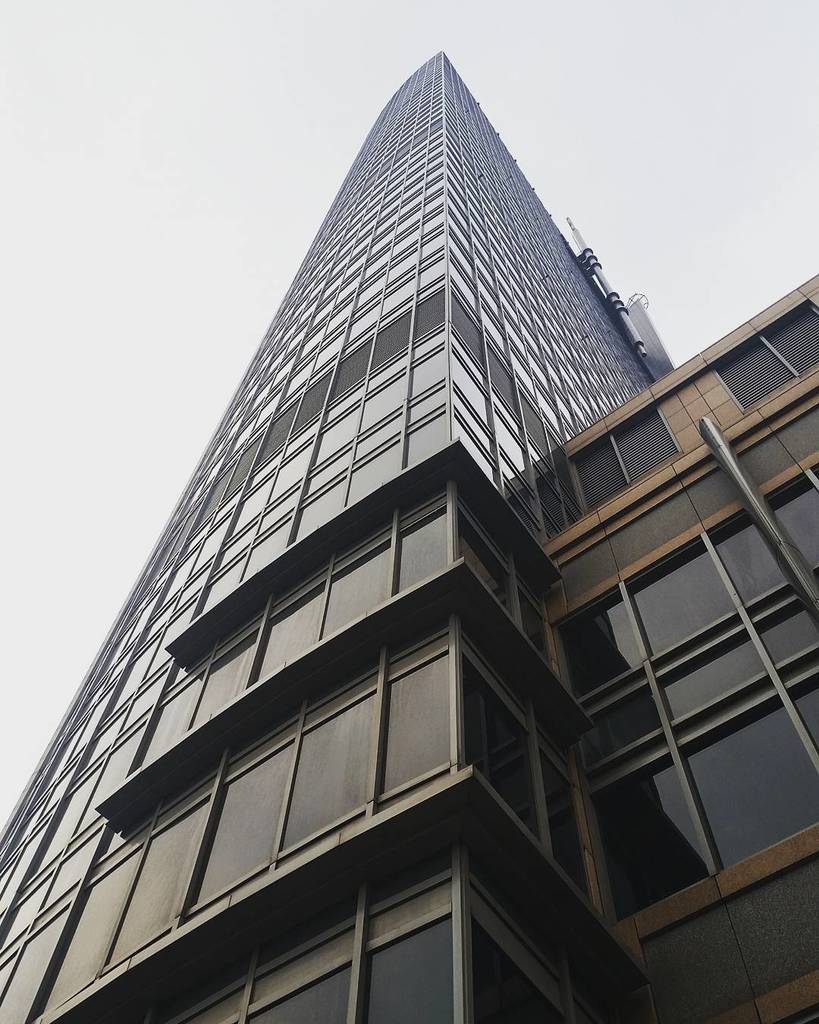 AI_is_present's tweet photo. #polandarchitecture by @pablozet #architektura #polska https://t.co/ilRYaEeG4c "#warsawtradetower #drapaczechmur #… https://t.co/u18zUJoOEF