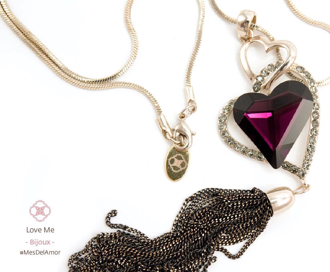 Lulabekhor's tweet photo. I love you #Necklace #Bijoux https://t.co/8I5nxST9oj