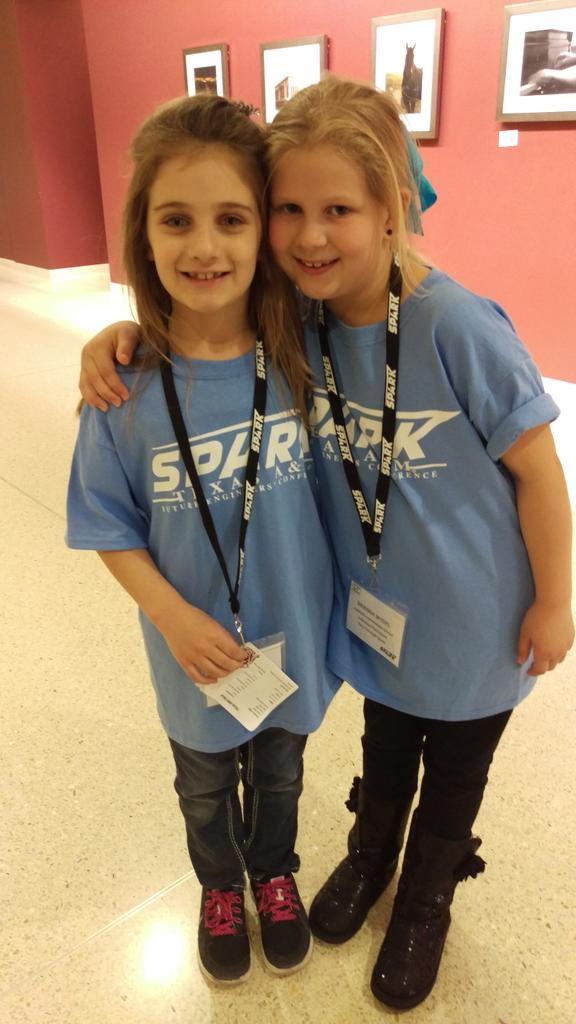 wellborngeo88's tweet photo. #sparkconf2016 #wwcubed #tamusec #newfriends #futuretamuengineers #tamuclass2030 https://t.co/woUc4HTMYa