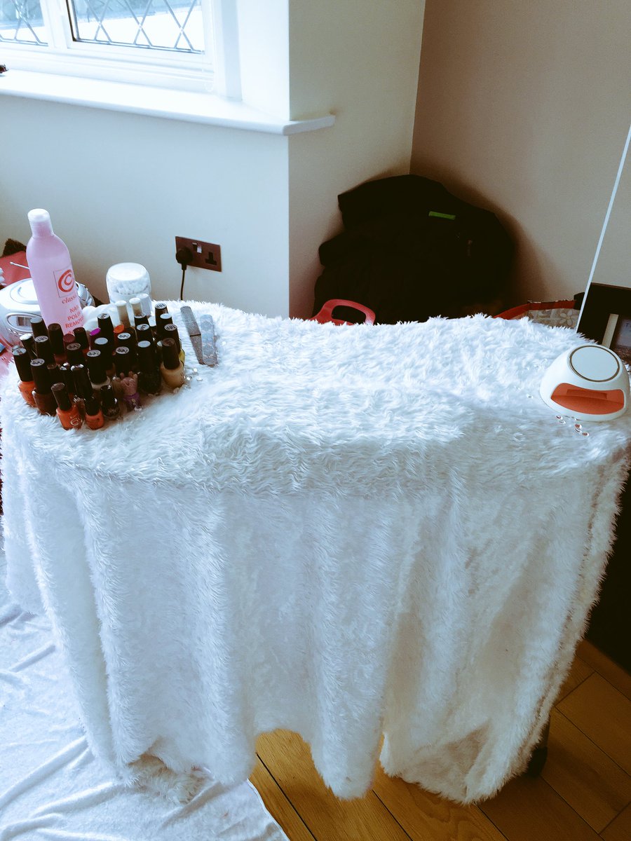 DollyParties's tweet image. 💅