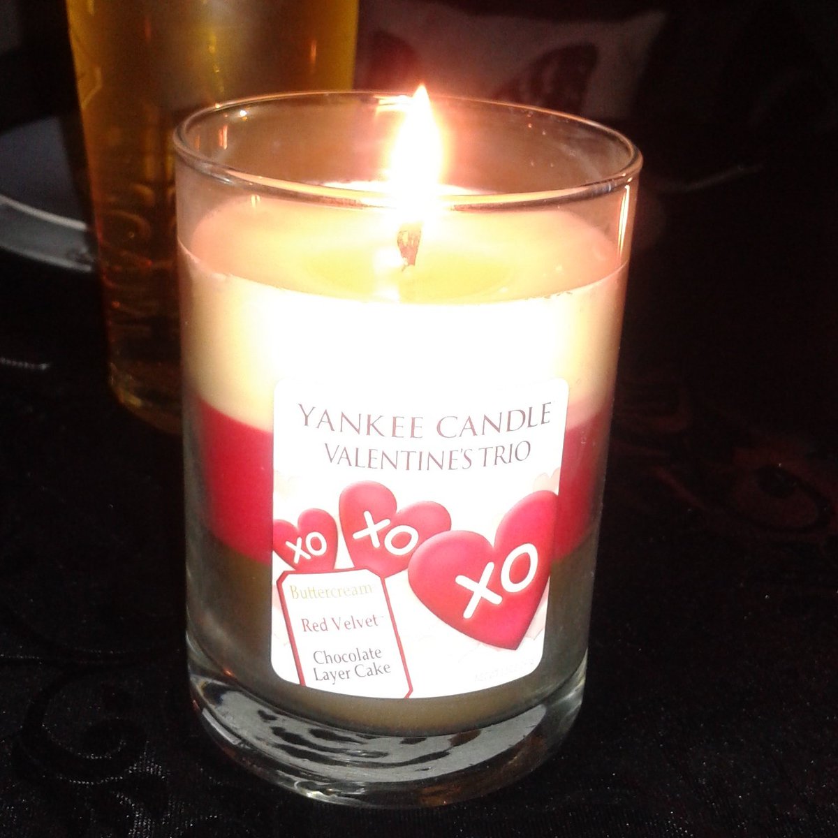 Shellhughes71's tweet photo. Love my Valentine candle💖 smells divine @TheYankeeCandle https://t.co/qdsuGq7urx