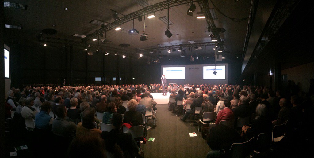 Ook op #bestuurdersdag  @abnamrowtt aandacht voor financieren van #energiebesparende maatregelen sportaccommodaties