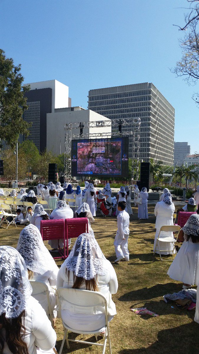 Neidy38209342's tweet photo. En 53 naciones se estan llevando acabo bautismos en la iglesia la luz del mundo.
#soylaluzdelmundo 
#lldmbautismos https://t.co/tSWdyaKiNT