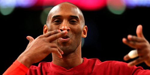 marca's tweet photo. Sigue con nosotros el #NBAAllStarTO https://t.co/wVbE4EW81c El último de #KobeBryant https://t.co/DL3LbgxWWx