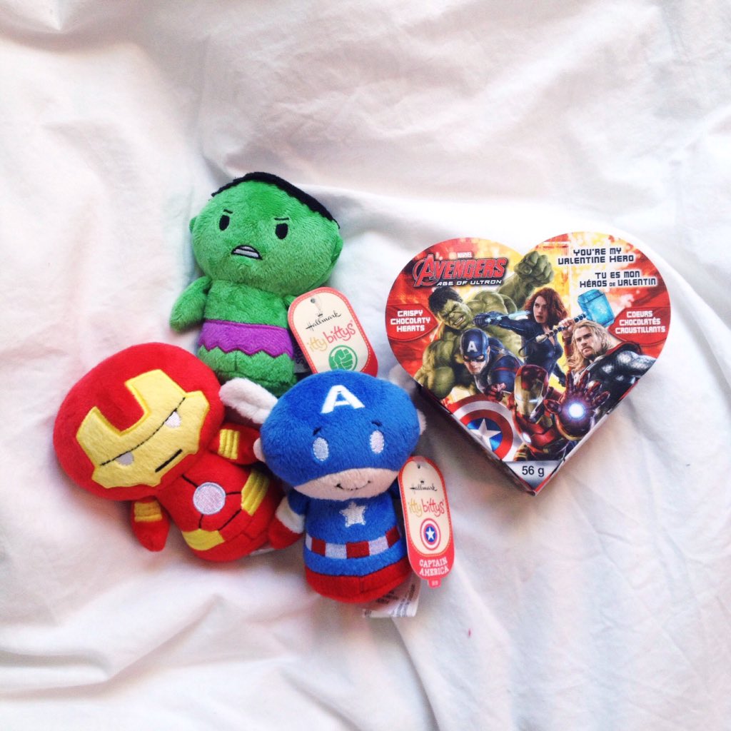 _thelittletalks's tweet photo. Happy Marvel-tine...I mean Valentine's Day to you all! #marvel #valentinesday https://t.co/6eRKmj6bhF