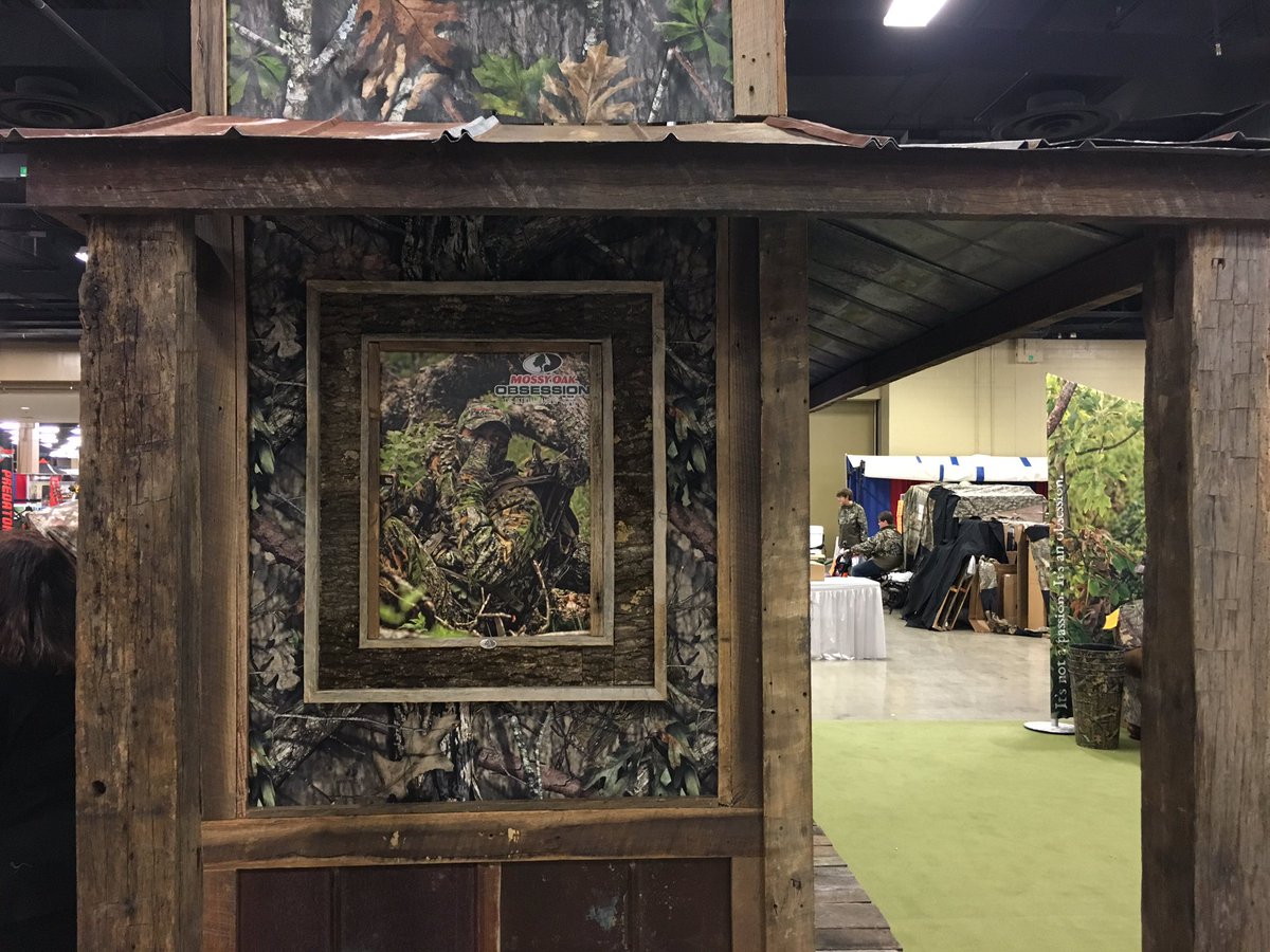 MossyOak's tweet photo. The last day of @NWTF_official is winding down! #NWTF2016 https://t.co/EoUVaEDMSc