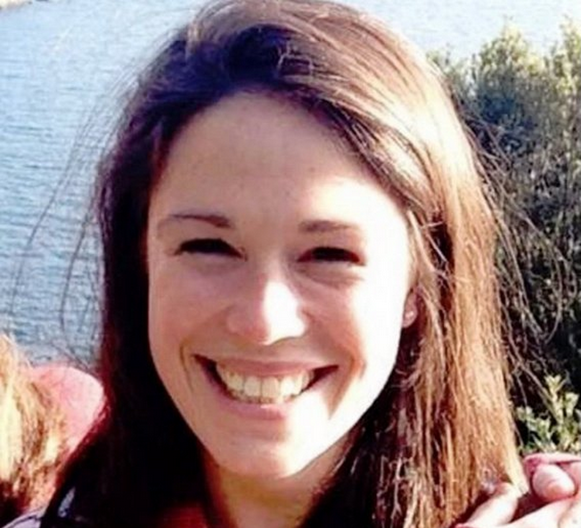 HuffPostUK's tweet photo. Major search for missing junior doctor in Devon: https://t.co/aZkOCPmsSK https://t.co/ACk13EoI0s