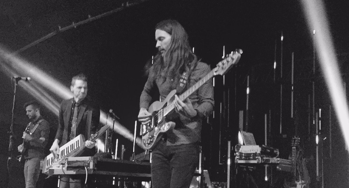 jyountiii's tweet photo. This beautiful man lit up the bass, electric, synth, and kit last night in Chattanooga! #royistheman @MUTEMATH https://t.co/EmAvMxBTsp