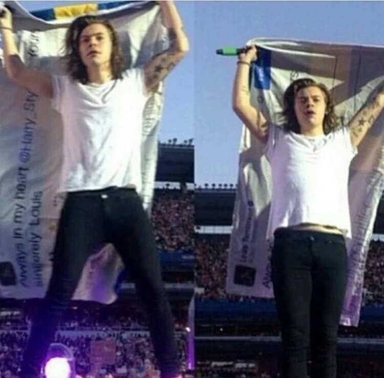 C4MURRIUS4's tweet photo. ME RIGHT NOW 
#AIMHTo2Millions https://t.co/BzgY8YRNnN