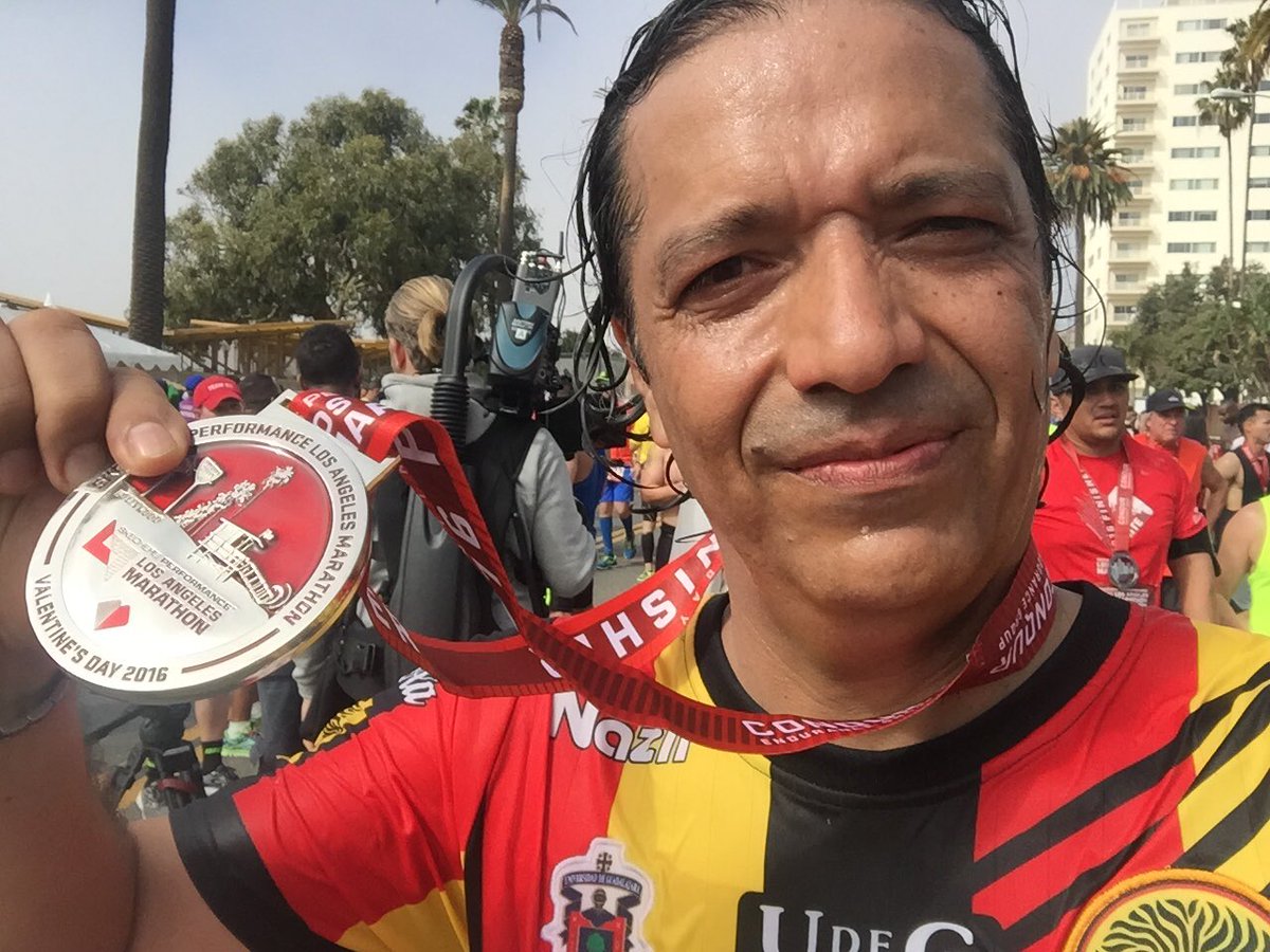 Manuel_Avalos_V's tweet photo. #yoelegicorrer #LAM2016 I got this one !! https://t.co/RlZcfuqOLn
