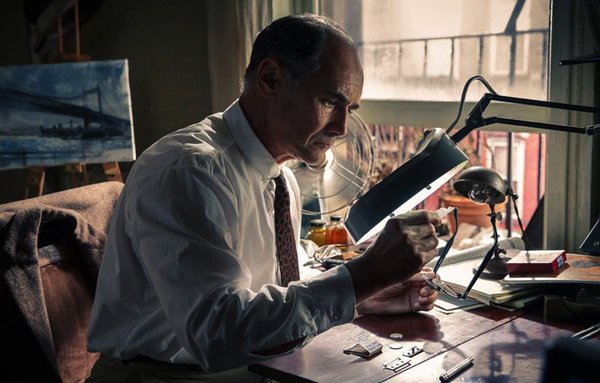 BFI's tweet photo. Congratulations to Mark Rylance on a well-deserved #EEBAFTAs Best Supporting Actor award for @BridgeofSpies https://t.co/I8mR3d0Ovo