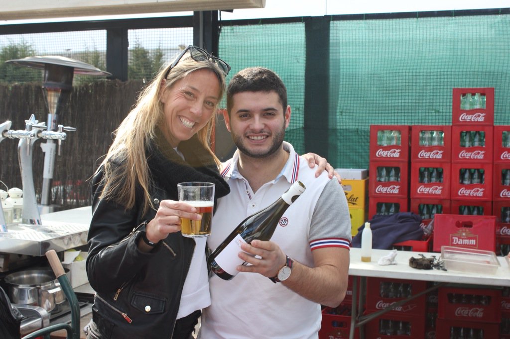 Hoy por San Valentín nos lo hemos pasado en grande en <a href="/TgnPadelindoor/">TarragonaPadelindoor</a> y F4L TGN! Americana y calçotada!