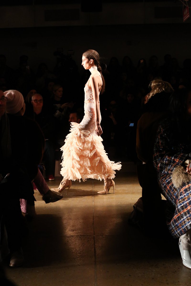 nyfw's tweet photo. At @made Fashion Week’s @JonathanSimkhai show, flare, fringe and flawless turtlenecks ruled the runway. #MADEfw https://t.co/OYymwARZAY