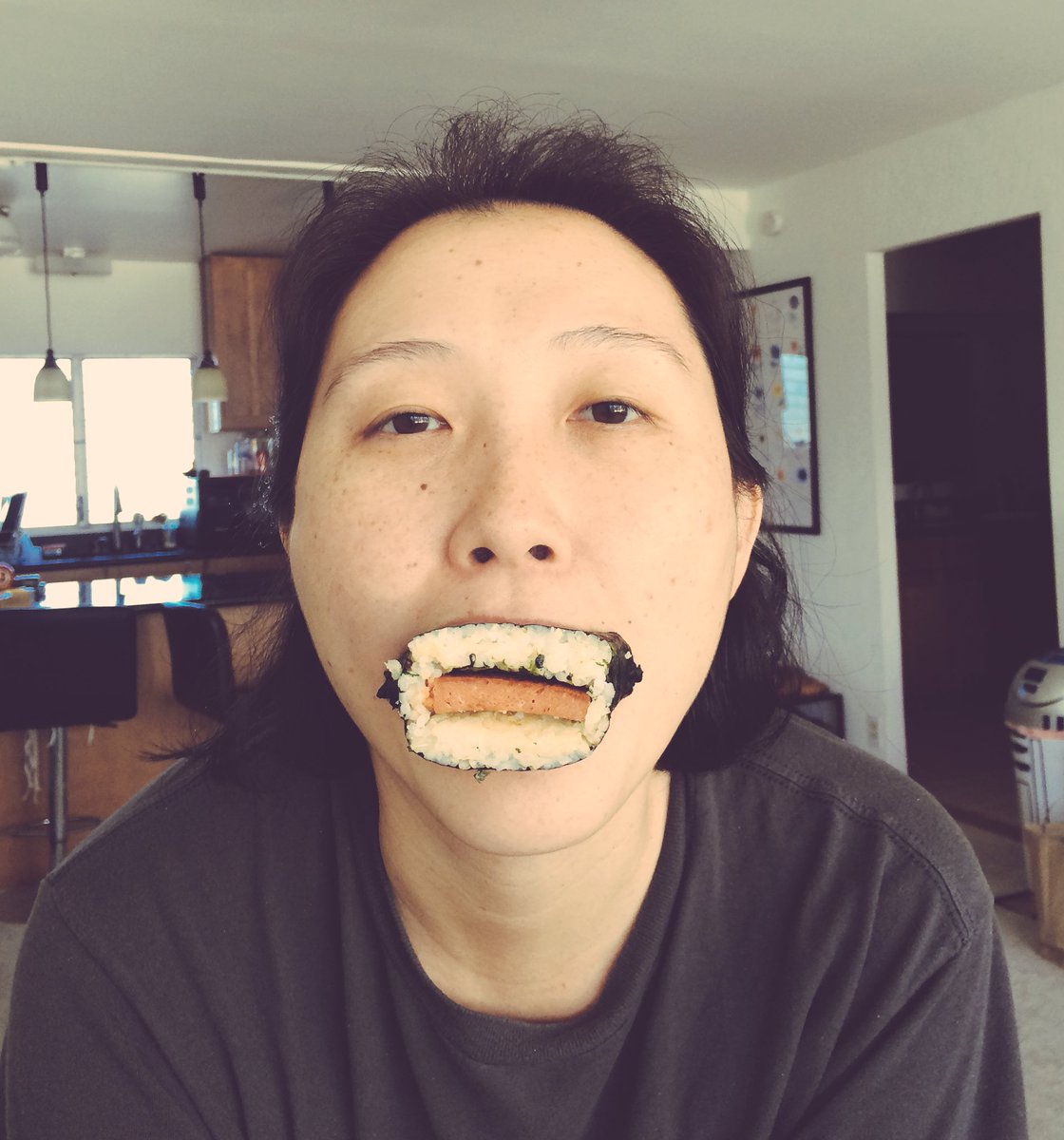 ryanDOThtml's tweet image. Valentine's (Portuguese Sausage) Spam Musubis