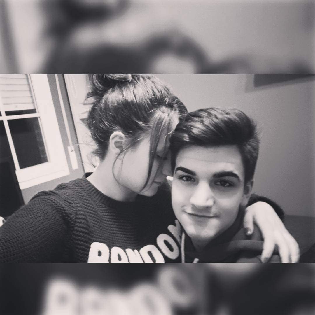 andrea34637644's tweet photo. Y que todos mis días sean a tu lado te amo bonito mio 💕💕 @sergiorc94 https://t.co/OFgznf1Wxa