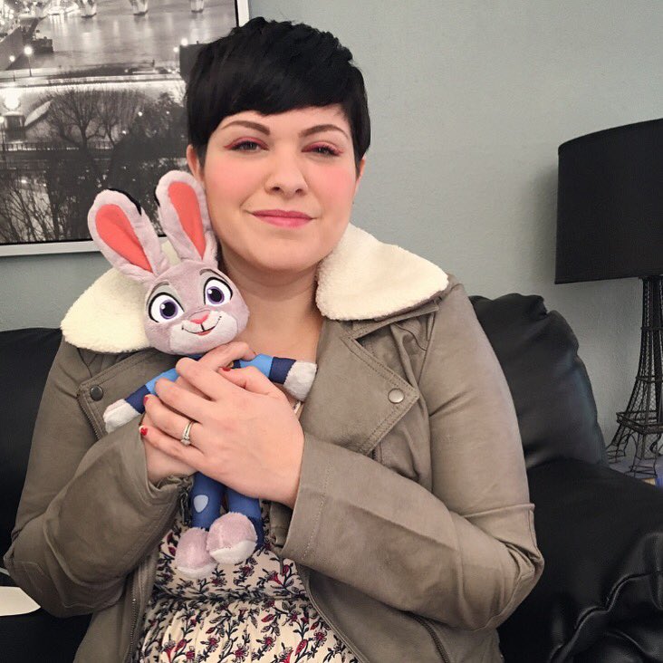 malerie_mcd's tweet photo. ❤️ my #ValentinesDay presents!  #JudyHopps #greyleatherjacket #zootopia #Disney @DisneyZootopia #ginnygoodwin 🐰 https://t.co/M405cSfZe9