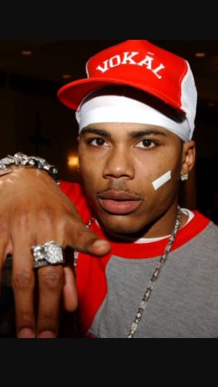 tim_micallef's tweet photo. Maybe they shoulda just stopped at Nelly... https://t.co/6wmB6CGJBG