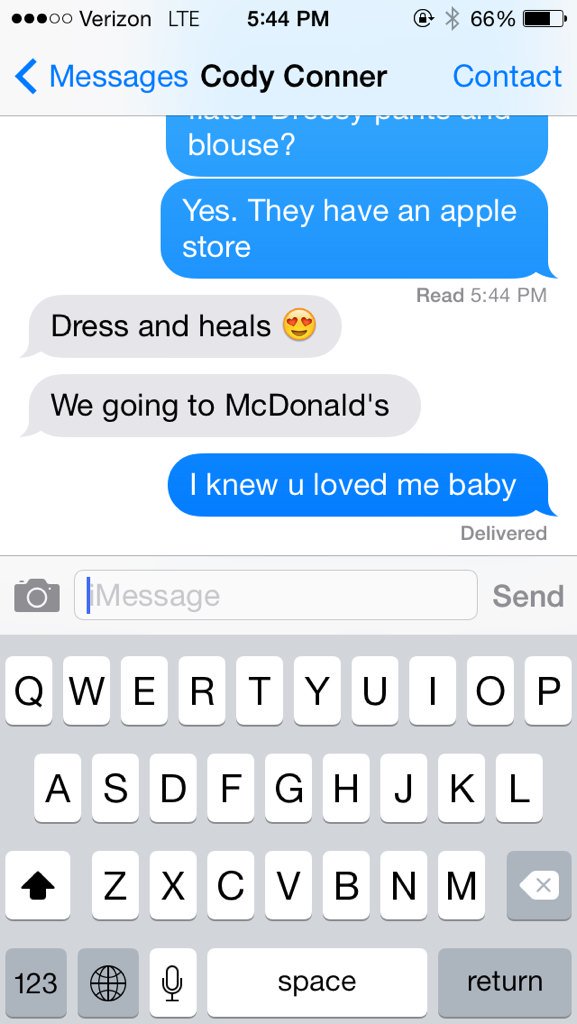 Showard265's tweet photo. Our relationship in a nutshell ❤️ #ilovehim #bigmacforlife #heknowsmetoowell https://t.co/CRCNB7Jo7R