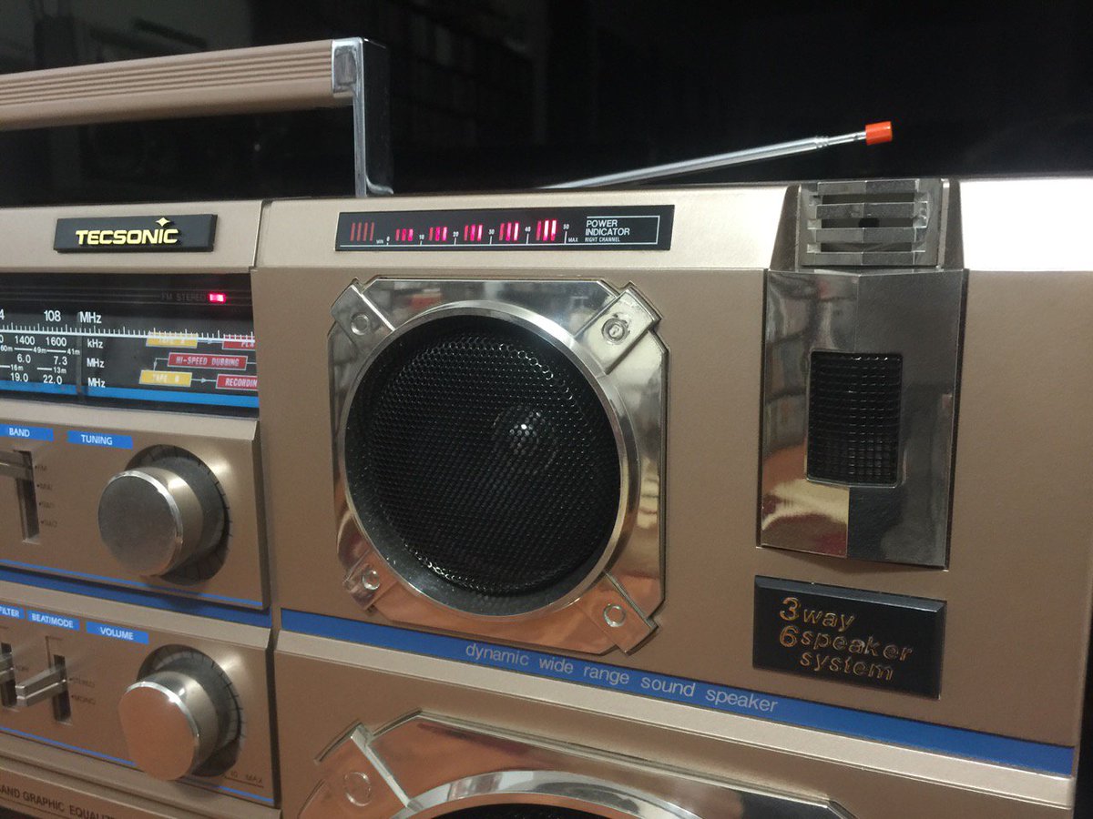 モノリシック on X