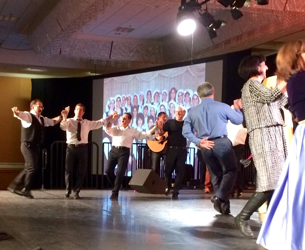 SPapagermanos's tweet photo. #FDF2016 #yourfdf 40year Reunion Group kicks off Advanced Senior Final Round #ArchbishopDemetrios #GOA https://t.co/iQGSNkALtd