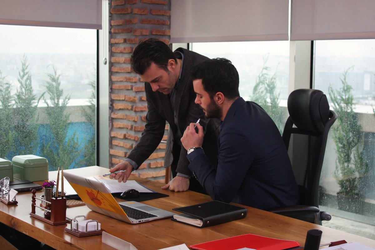 kiralikaskdizi's tweet photo. Günaydın #KiralıkAşk Ailesi. https://t.co/oWZMmoVBX1