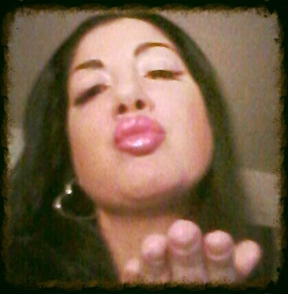 Happy Valentine's Day Lovers!💋 https://t.co/jOgrPpp5wG<a href="/tag/newprofilepic"class="tags"><span>#newprofilepic</span></a>