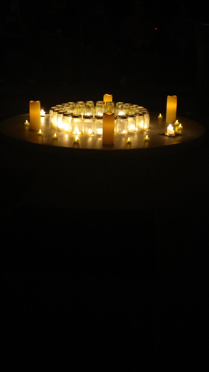 savedman97's tweet photo. Snowy night but still 32 students &amp; 12 leaders here to worship God tonight. #Godisgood #wintercampfire #CapCityFam https://t.co/c01eaeGZi4