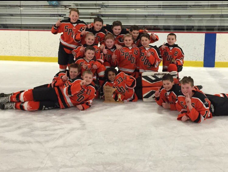 gldnber's tweet photo. Moorhead squirts sweep D15 playoff action this weekend. #firstfirstfirst #twoyearsinarow #OnwardMoorhead https://t.co/5JGBSILtlB