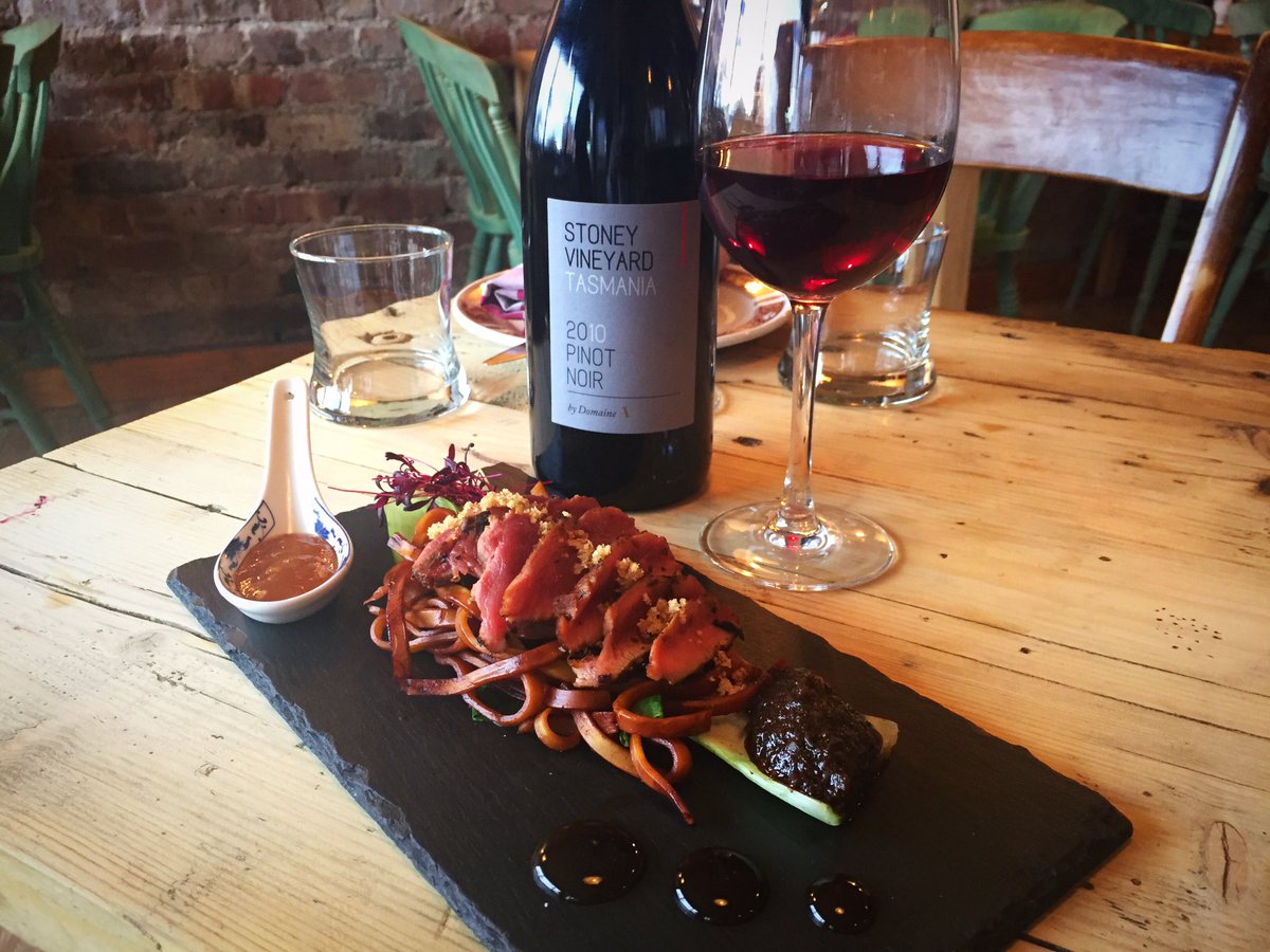 TheCellarKey's tweet photo. Cellar Key Sign Off: Thanks so much to our biggest Twitter supporters, tagged you👊🏻. It's been a pleasure #Chorlton🍷 https://t.co/Ip5m1Rfonx