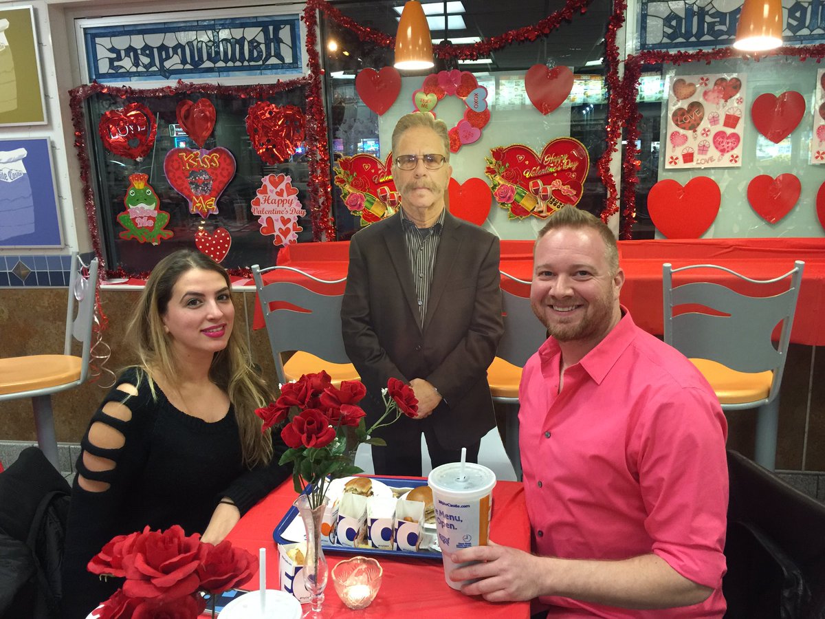 webguy911's tweet photo. Valentine's dinner for two @whitecastle with our chaperone #flatronnie @rmlimodriver69 @sternshow #loveinthecastle https://t.co/lnAj9fi432