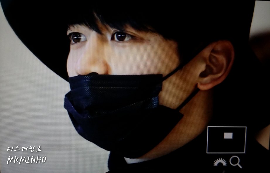 MrMinho1209's tweet photo. 160215 인공입국 아가 눈 넘 이뻐 ㅠㅠㅠㅠㅠㅠㅠㅠㅠㅠㅠㅠ 힐링됨 #민호 #minho https://t.co/qEYTkpQqis