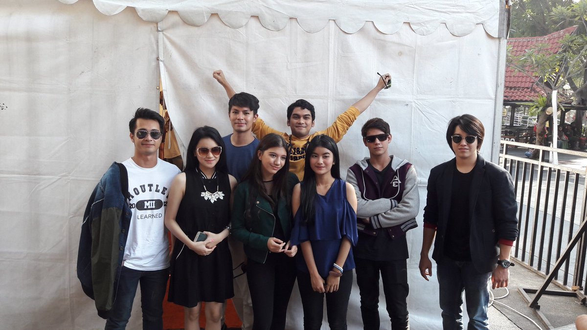 Yg minta all cast ? Ini ada all cast nya. Harus nonton pokoknya! Gaboleh engga!! setiap hari pukul 17.30 di <a href="/SCTV_/">SCTV</a>