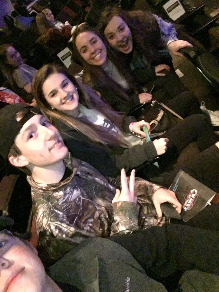 madsfielder's tweet photo. great weekend at #planetwisdom with some pretty great people 💗 https://t.co/by54agLeHC