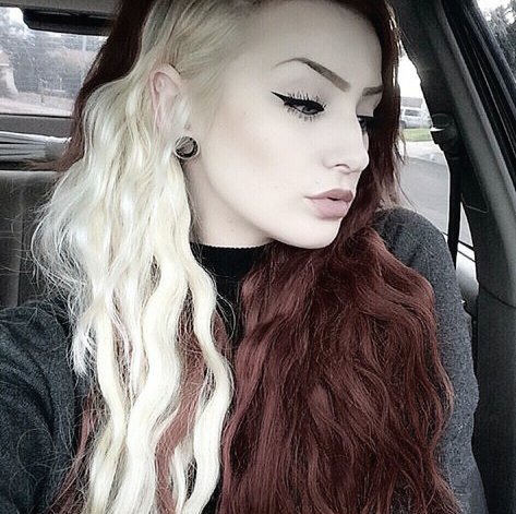 Can people RT/FL to help me out?
I want to RP with this account a lot more!

Not new to RP, descriptive, and single!