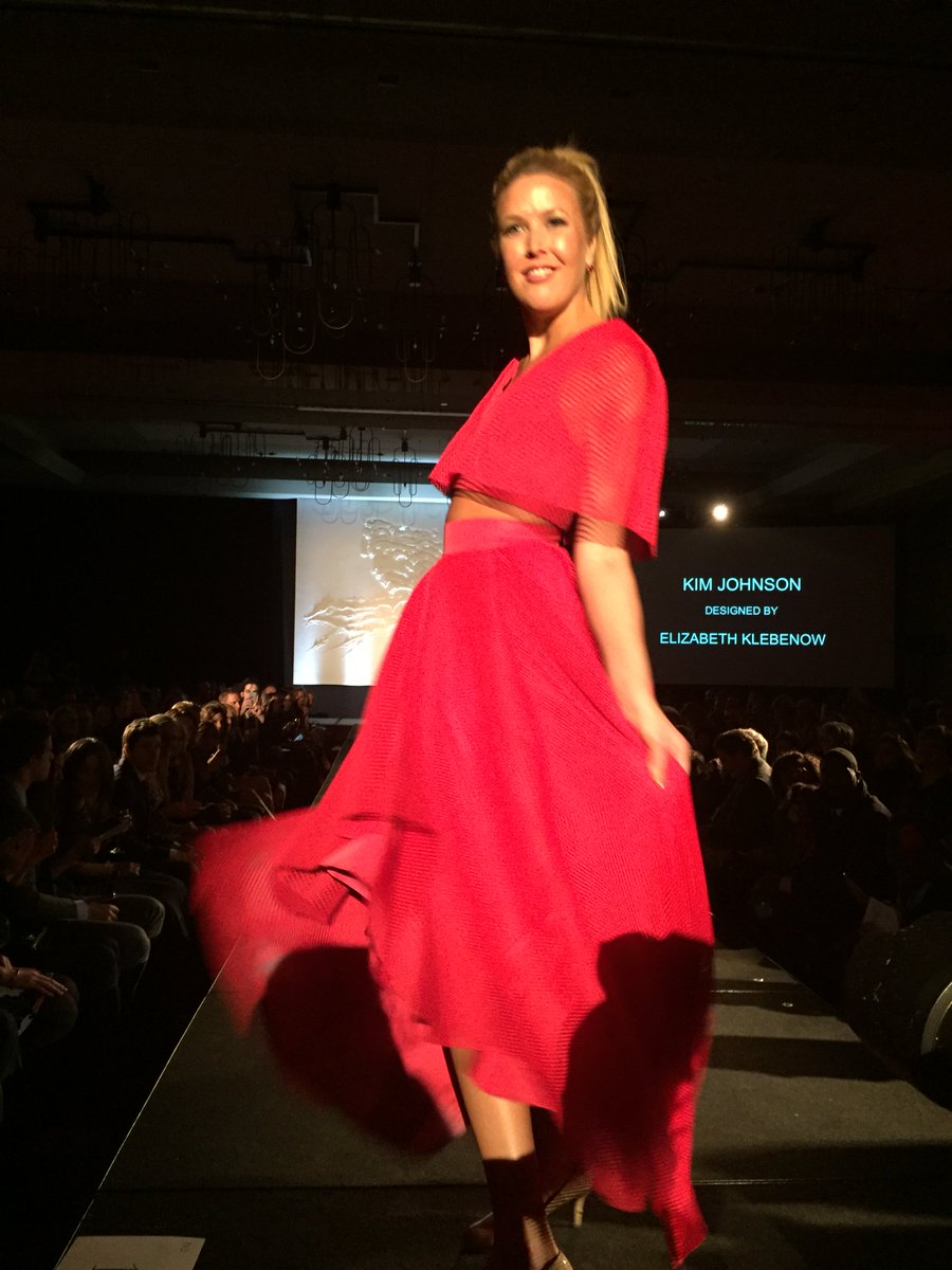 RedDressMN's tweet photo. Just. WOW. Mind if we borrow this dress, @KimJohnsonWCCO &amp; Elizabeth Klebenow? 😍 #GoRedMN https://t.co/gOlfdmKr34