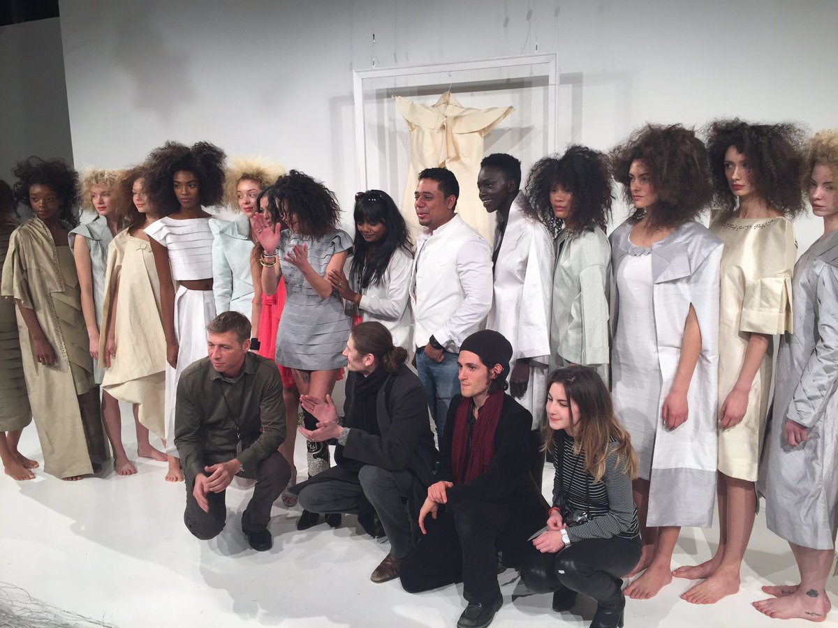 ericbthomas's tweet image. 