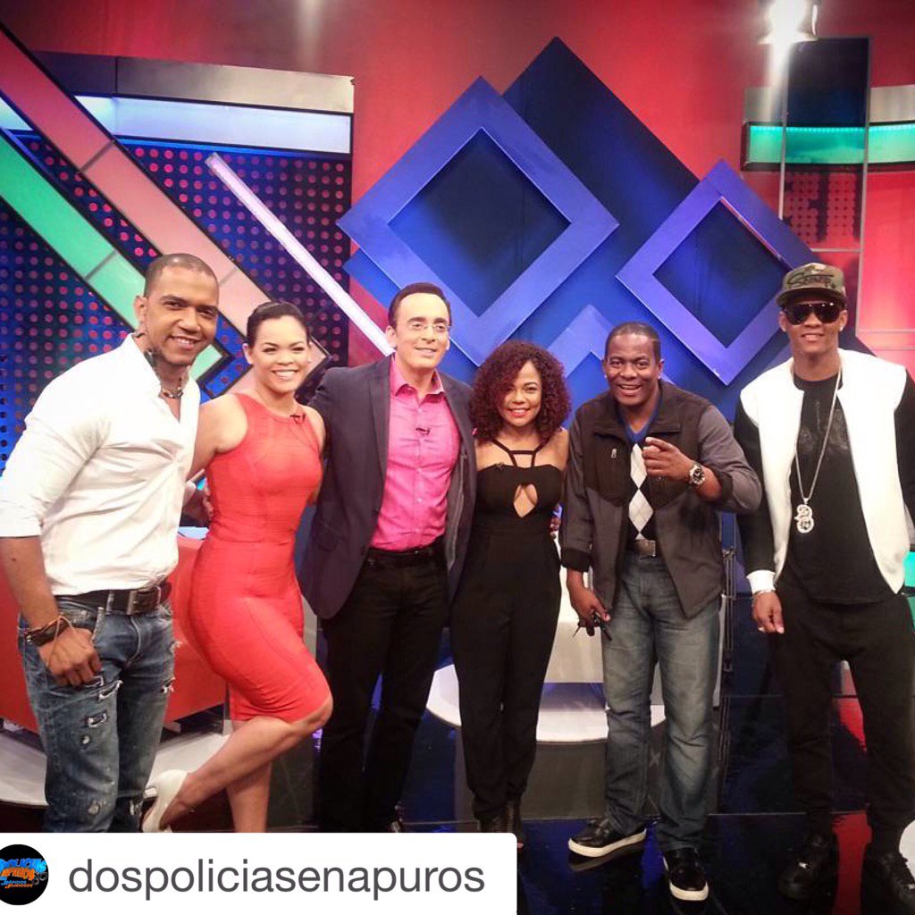 Muchas gracias a todos por la sintonía. Gracias <a href="/PapaSecreto/">S E C R E T O</a> <a href="/kiararomero/">Kiara Romero</a> <a href="/pachucoshow/">PACHUCO</a> #Yoveobiendebien