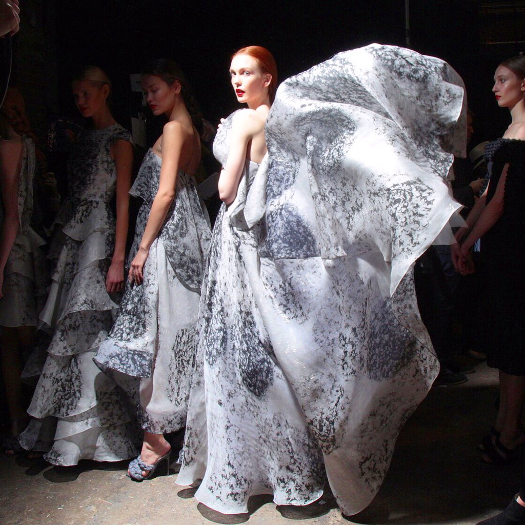 Christian Siriano tweet media