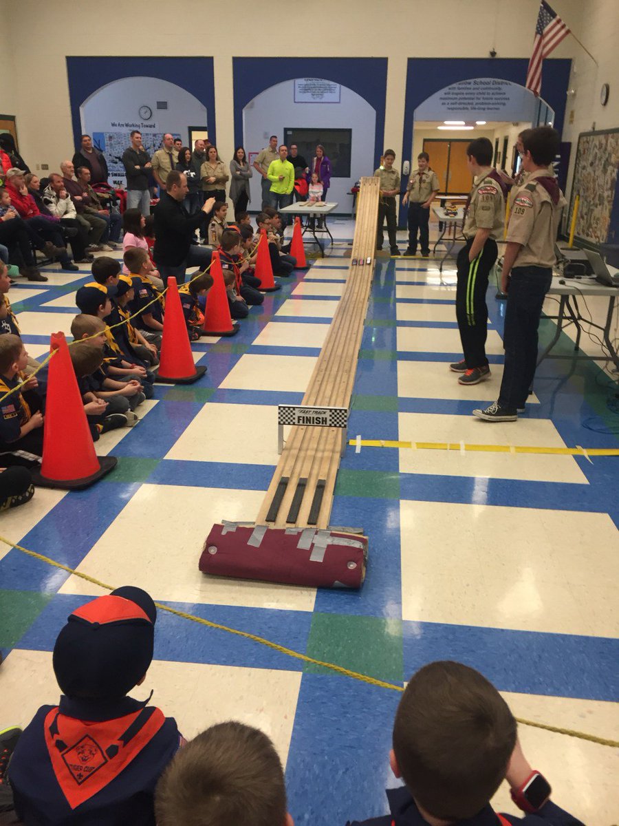 Pack296's tweet image. Pinewood Derby cubscoutpack296.wordpress.com/2016/02/14/pin…