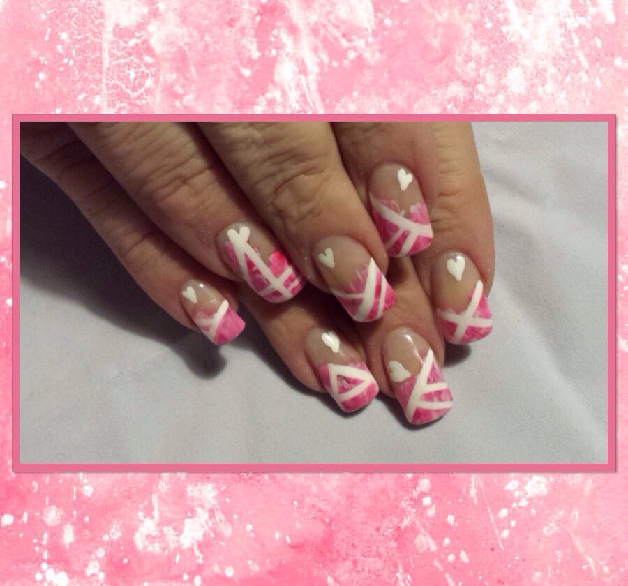 kmlcrafts's tweet photo. Shades of pink in an abstract watercolor with small white hearts. Inspired by Robin Moses. https://t.co/GOXmaZLPgV