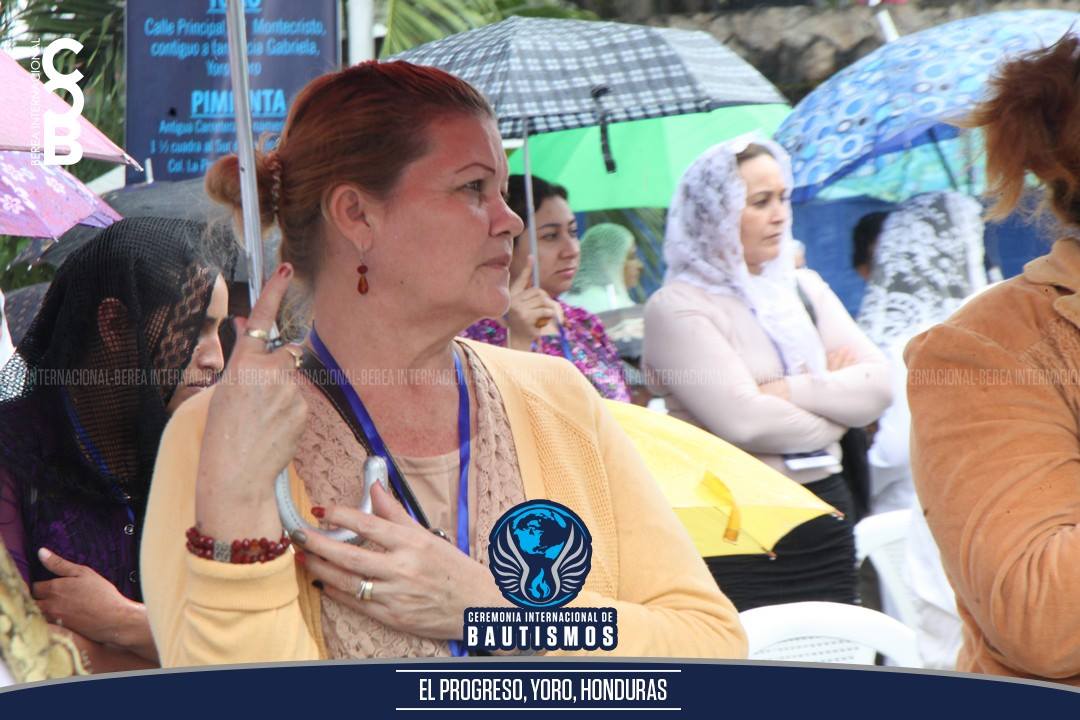 BereaInter's tweet photo. Ceremonia Internacional de Bautismos 

El Progreso, Yoro, Honduras C.A

#LdmBautismos
#SoyLuzdelMundo https://t.co/Oq905GCdw2