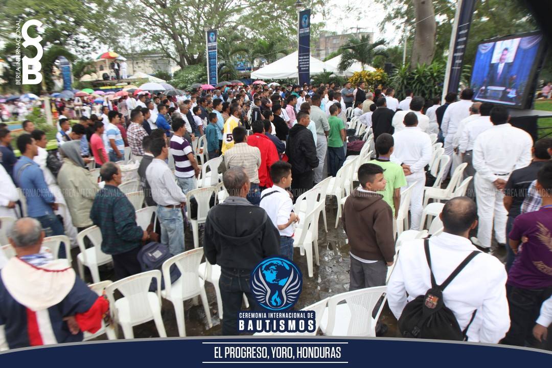 BereaInter's tweet photo. Ceremonia Internacional de Bautismos 

El Progreso, Yoro, Honduras C.A

#LdmBautismos
#SoyLuzdelMundo https://t.co/bRSUoN0rGB