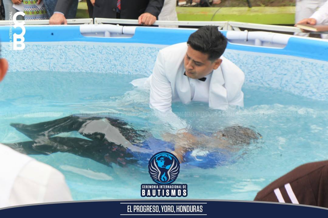 BereaInter's tweet photo. Ceremonia Internacional de Bautismos 

El Progreso, Yoro, Honduras C.A

#LdmBautismos
#SoyLuzdelMundo https://t.co/dL5zYRTb4V