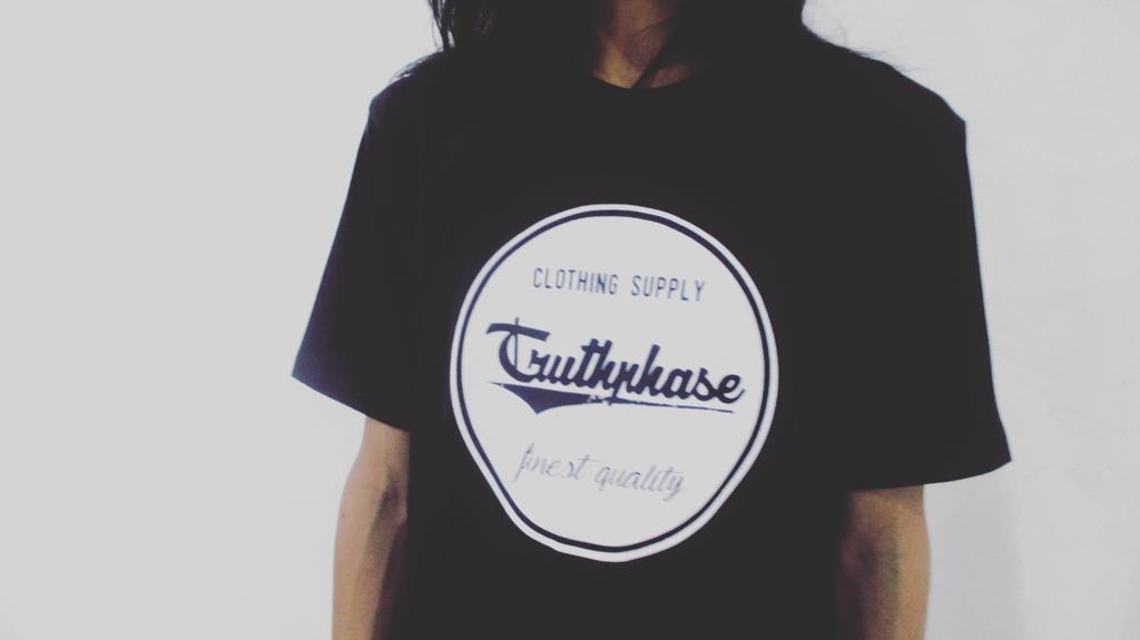 NEW ARRIVAL TRUTHPHASE | CIRCLE | Available Size M,L | PRICE 100.000.- ( Exclude shipping)
