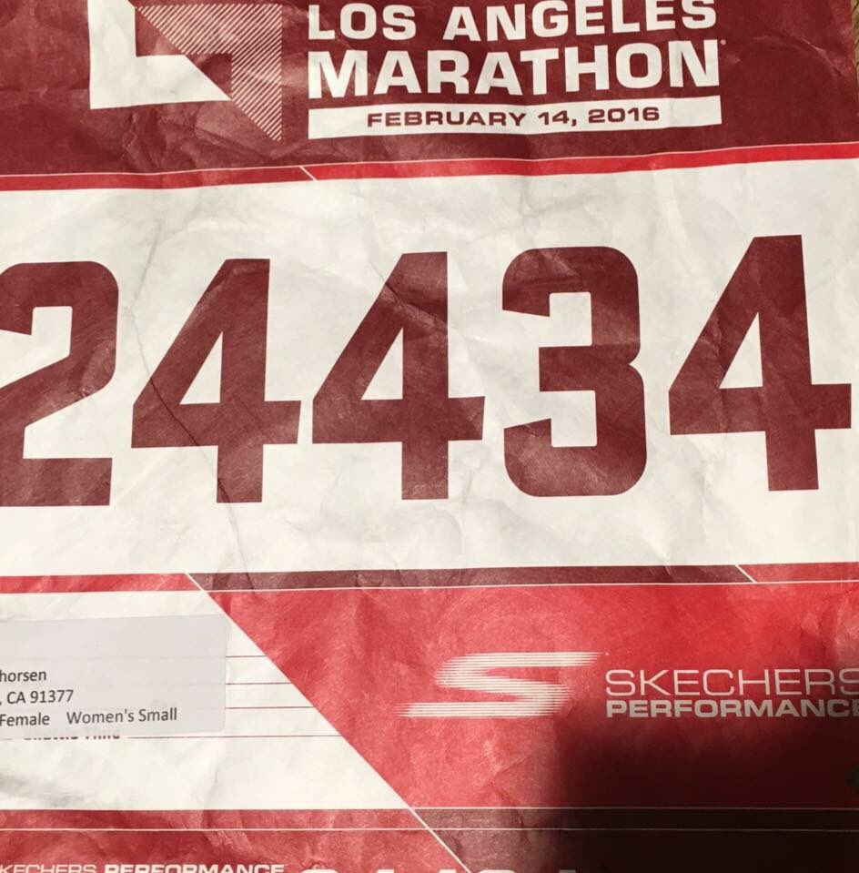 rebeckamitchyy's tweet photo. cute mom ran her first marathon today 👟💪🏼 https://t.co/9AE9TpOsdq